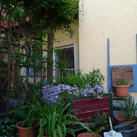 Haus Polinikblick * Kotschach-Mauthen