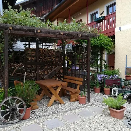 Haus Polinikblick Kotschach-Mauthen